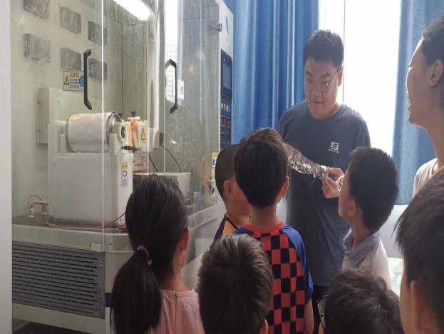 ae0c2d93f0fa398fc1ed22cf136ffbb